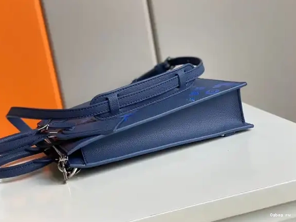 SAC LOUIS ZIPPÉ VUITTON PLAT 0624